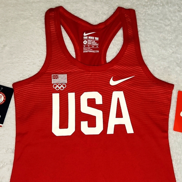 NWT Nike - Picture 2 of 8